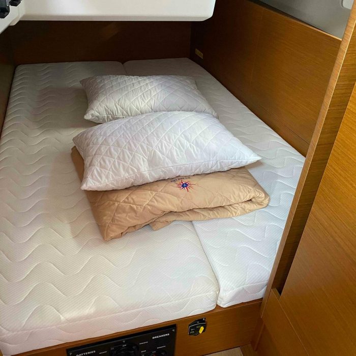 ALMA LIBRE VI | Sun Odyssey 410 photo 15 ALMA LIBRE VI | Sun Odyssey 410 photo 15