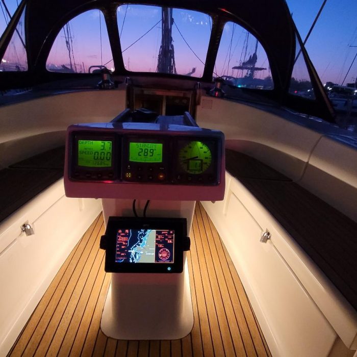 Black Pearl | Bavaria 40 photo 10