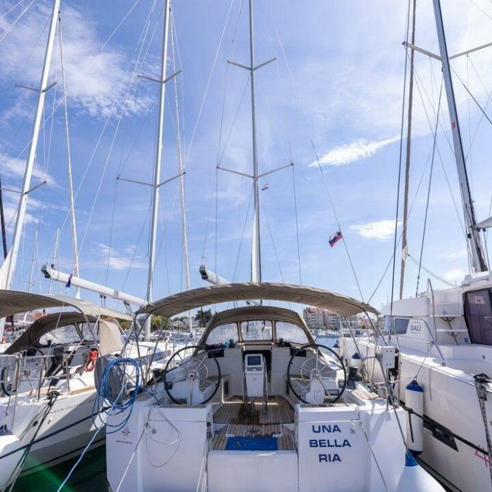 Una Bella Ria | Sun Odyssey 449 photo 2