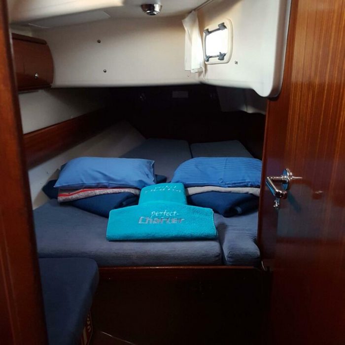 Azzurro | Bavaria 41 photo 10