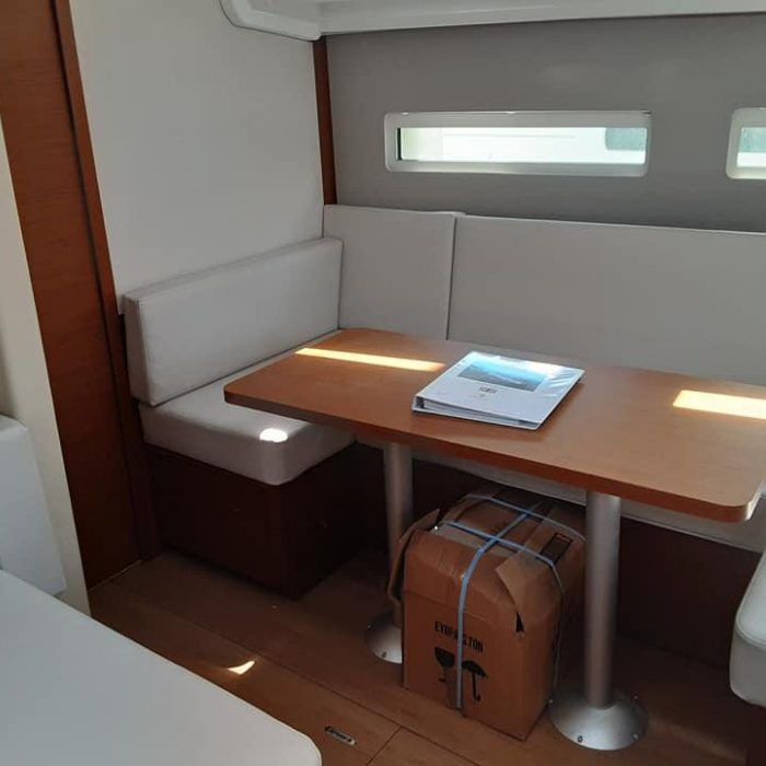 Circe | Sun Odyssey 410 photo 10
