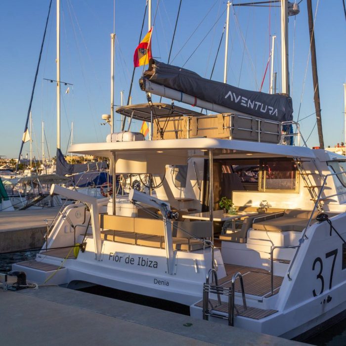 Premium | Aventura 37 photo 29
