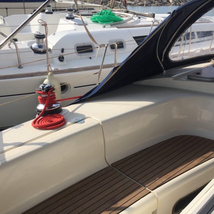 Giannis | Bavaria 44 photo 9