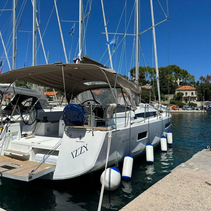 Izzy | Sun Odyssey 490 photo 10