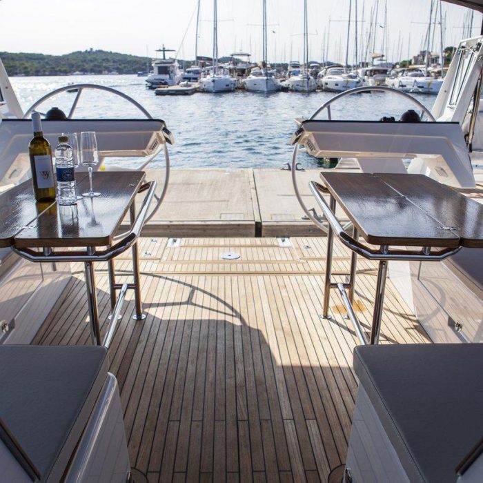 White Pearl | Hanse 460 photo 3