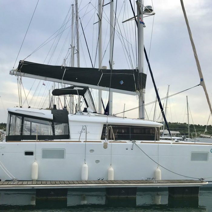 GRAND DELUXE | Lagoon 450 photo 6