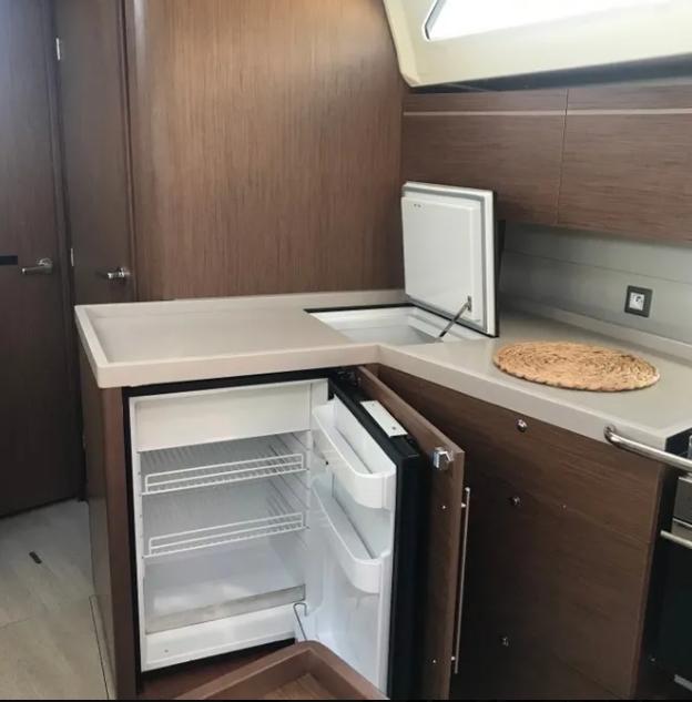 Glykeria | Oceanis 46.1 photo 6