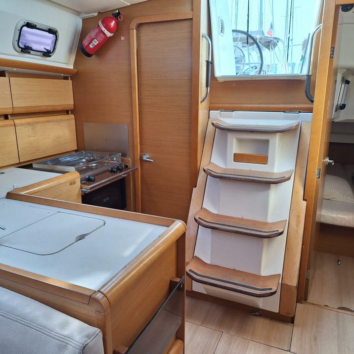 Topaze | Sun Odyssey 379 photo 13