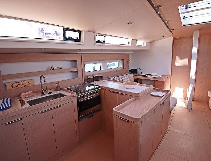 White Bird | Oceanis Yacht 54 photo 33