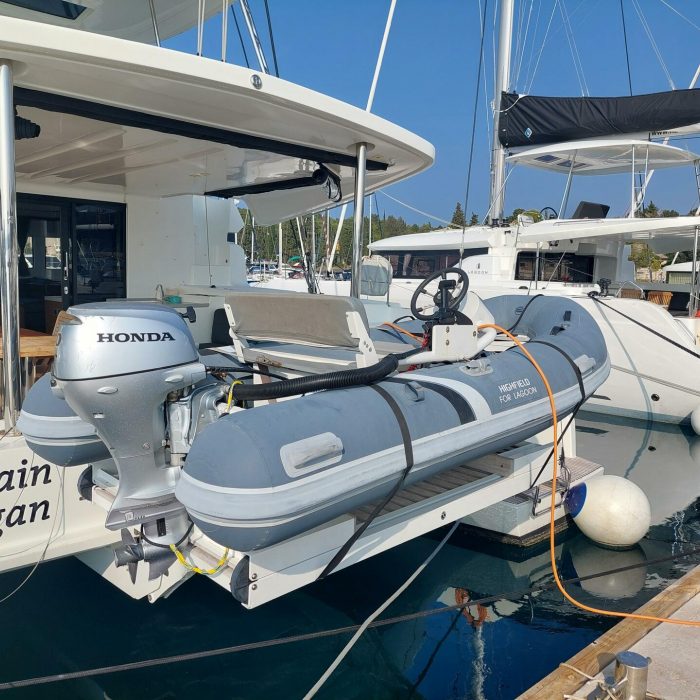 Captain Morgan | Lagoon 50 photo 2