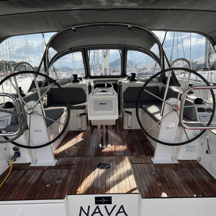 Nava | Bavaria C42 photo 7
