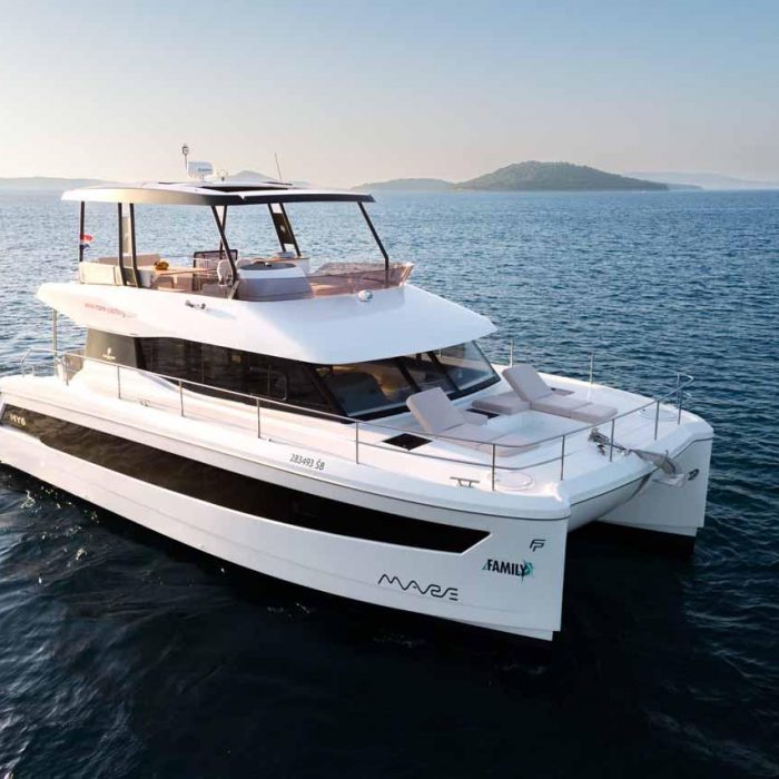 Family 2.0 | Fountaine Pajot MY6 photo 2