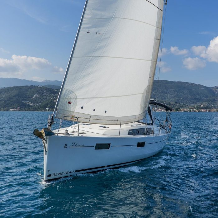 Elena | Oceanis 41.1 photo 5 Elena | Oceanis 41.1 photo 5