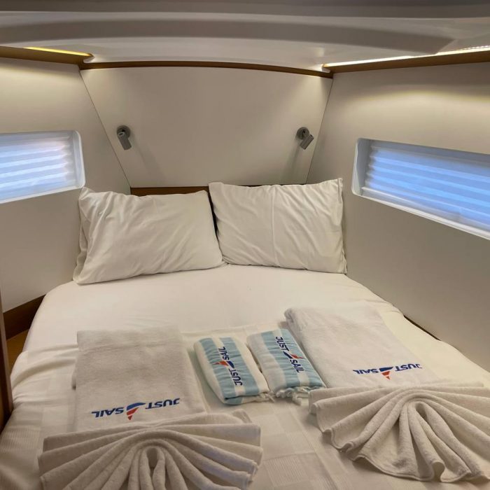 Just Happy | Sun Odyssey 380 photo 11