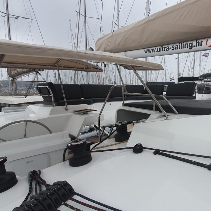 Adria Blue | Fountaine Pajot Elba 45 photo 4