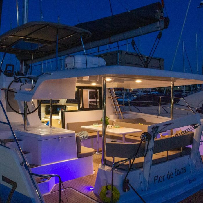 Premium | Aventura 37 photo 20