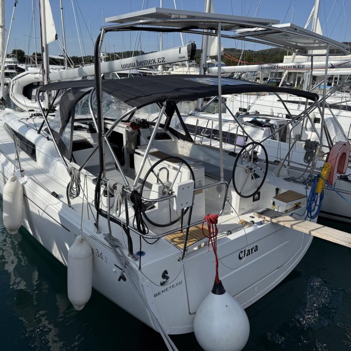 Clara | Oceanis 34.1 photo 3