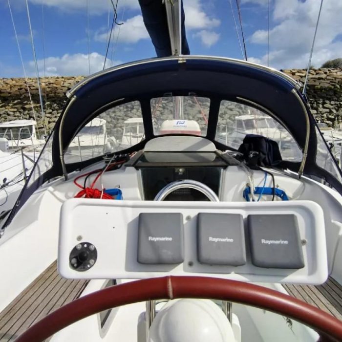 Jami 3 | Sun Odyssey 32i photo 4