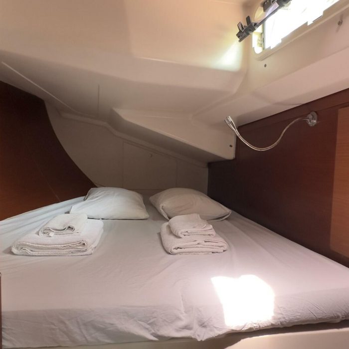 Draco | Hanse 445 photo 27