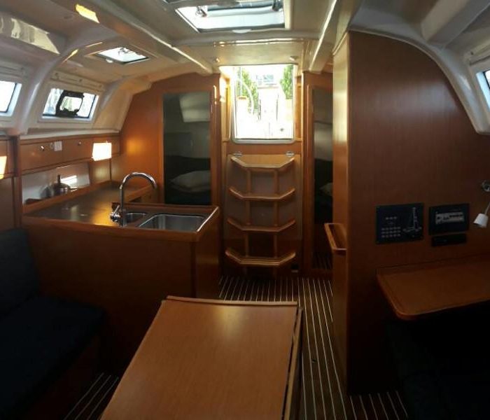 John K | Bavaria Cruiser 37 photo 8