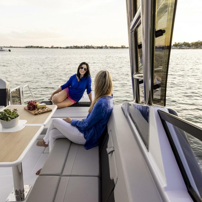 Batcat | Aquila 32 Sport photo 12