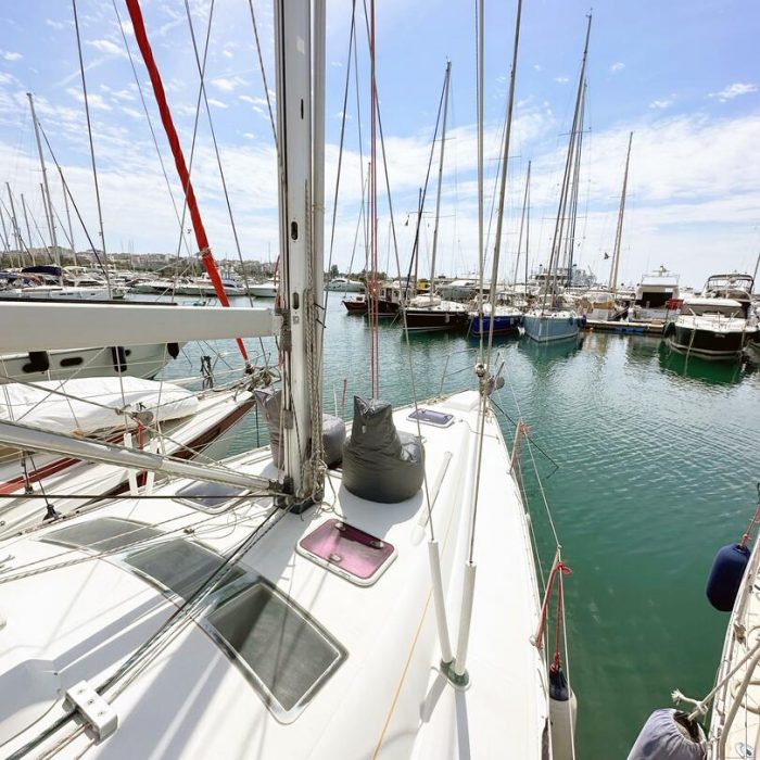 Argo | Oceanis 393 photo 15