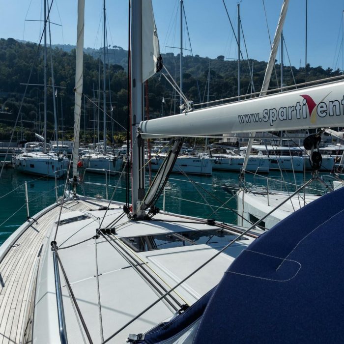 Eumephe - Standard line | Sun Odyssey 410 photo 3