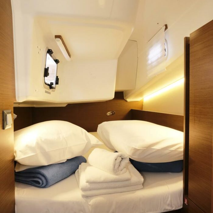 Sea Kiss | Sun Odyssey 380 photo 15