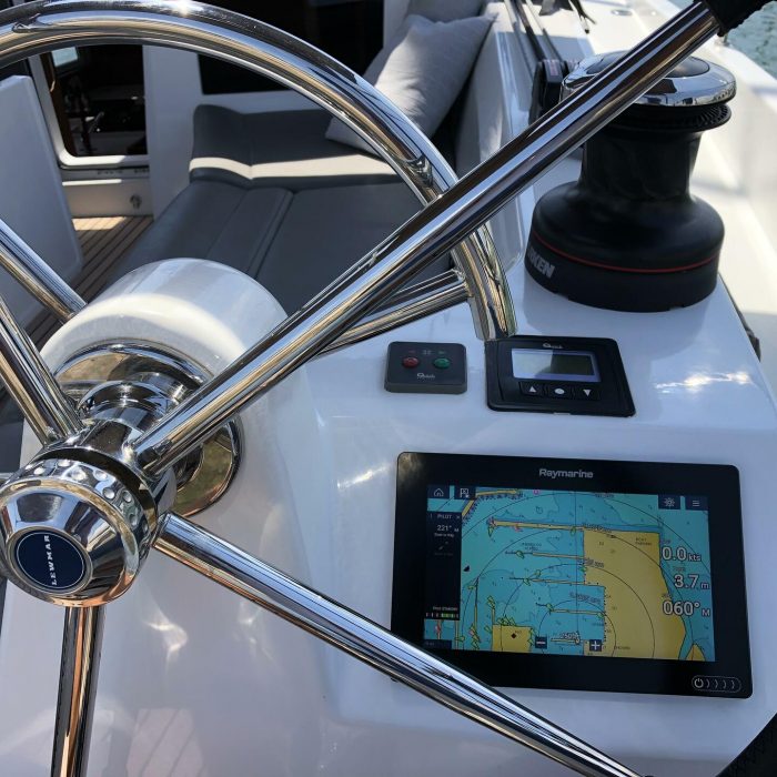 Aquaholic | Sun Odyssey 410 photo 9