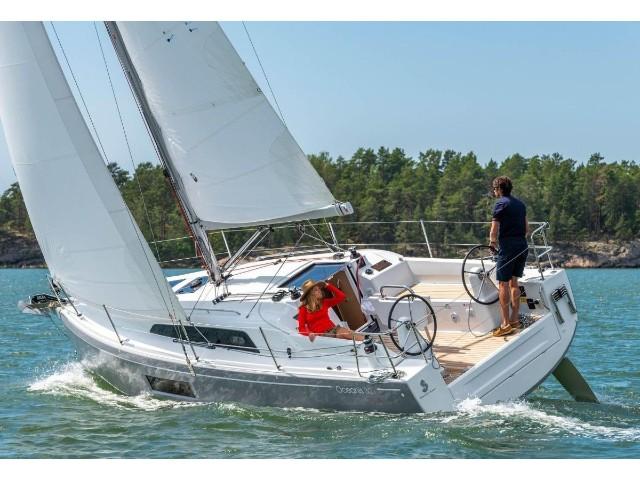 Giugi | Oceanis 30.1 photo 1
