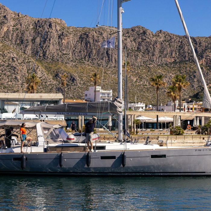 Avalon | Oceanis 45 photo 3