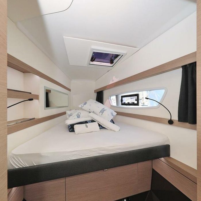 Felicitas II | Fountaine Pajot LUCIA 40 photo 17