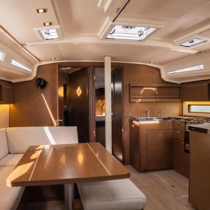 Gabian | Oceanis 40.1 photo 8