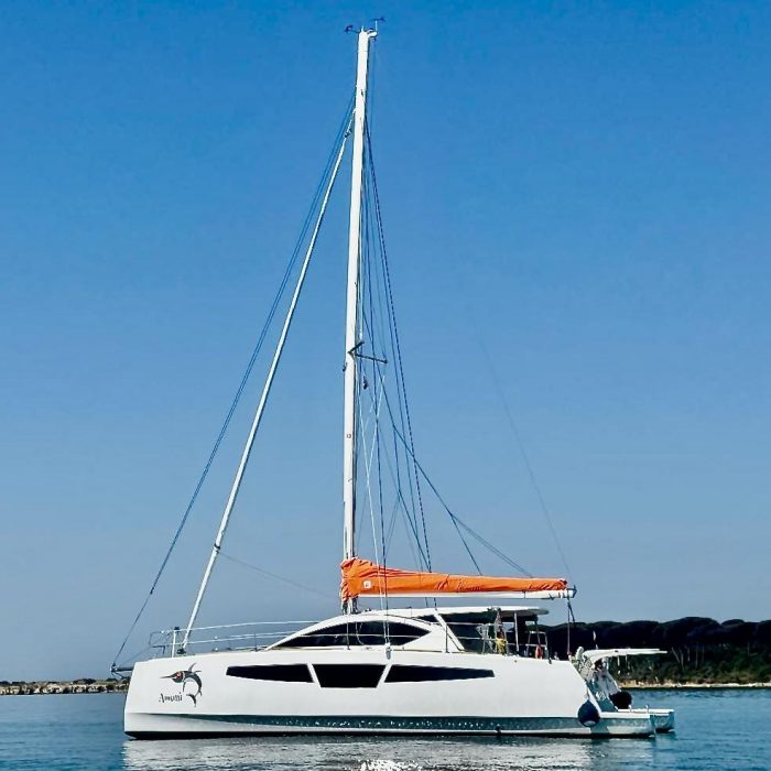Amuni' | C-CAT 37 photo 1