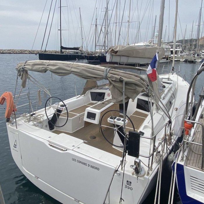 Les Copains D'abord | Dufour 390 GL photo 2