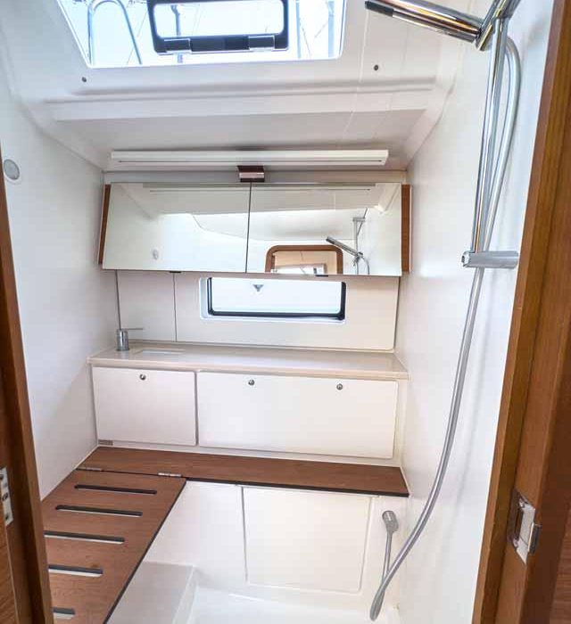 Alkor | Dufour 44 photo 20