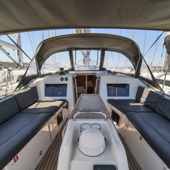 Henry Every | Sun Odyssey 410 photo 26 Henry Every | Sun Odyssey 410 photo 26