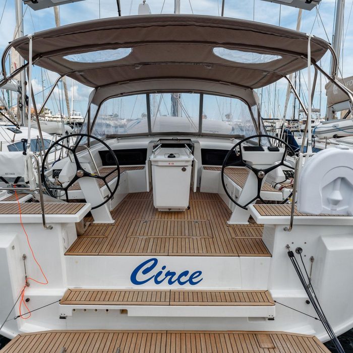 Circe - Water maker, Solar Panel | Oceanis 46.1 photo 12