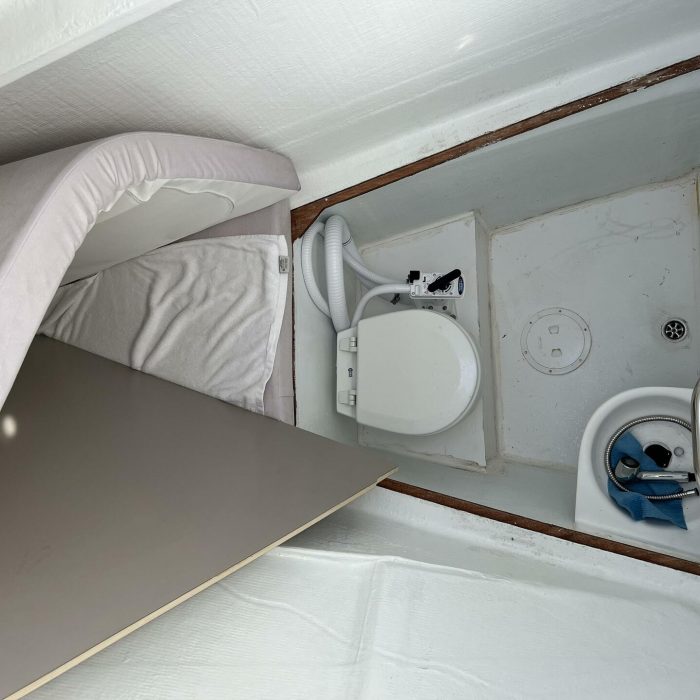 Star Velvet (A/C, Generator, Water Maker, dishwasher) | Bali 4.6 photo 9