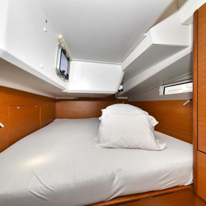Swannabe | Sun Odyssey 490 photo 49