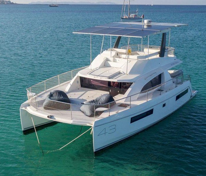 LEOPARD 43 PAULINE POWERCAT | Leopard 43 PC photo 1