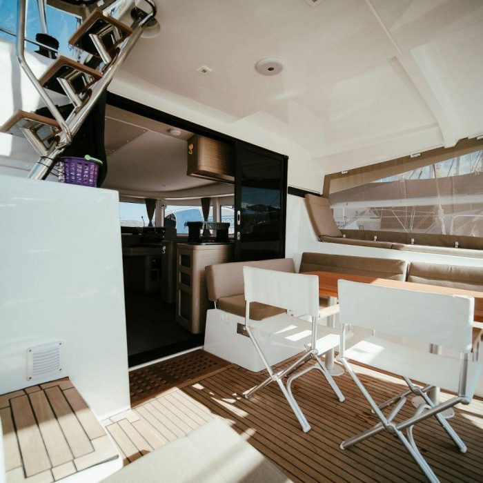 Acantha | Lagoon 42 photo 8