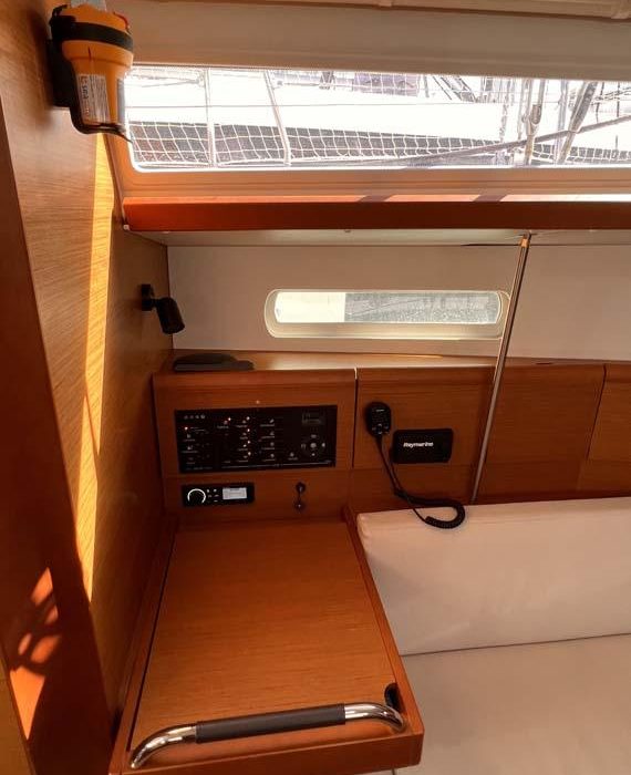 MoElli | Sun Odyssey 389 photo 8