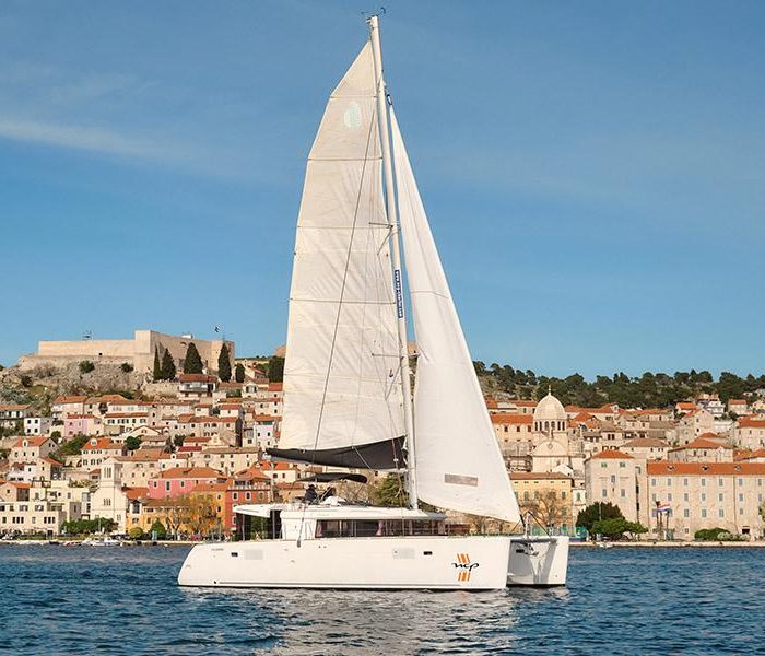 Zuzo 2 | Lagoon 450 photo 17