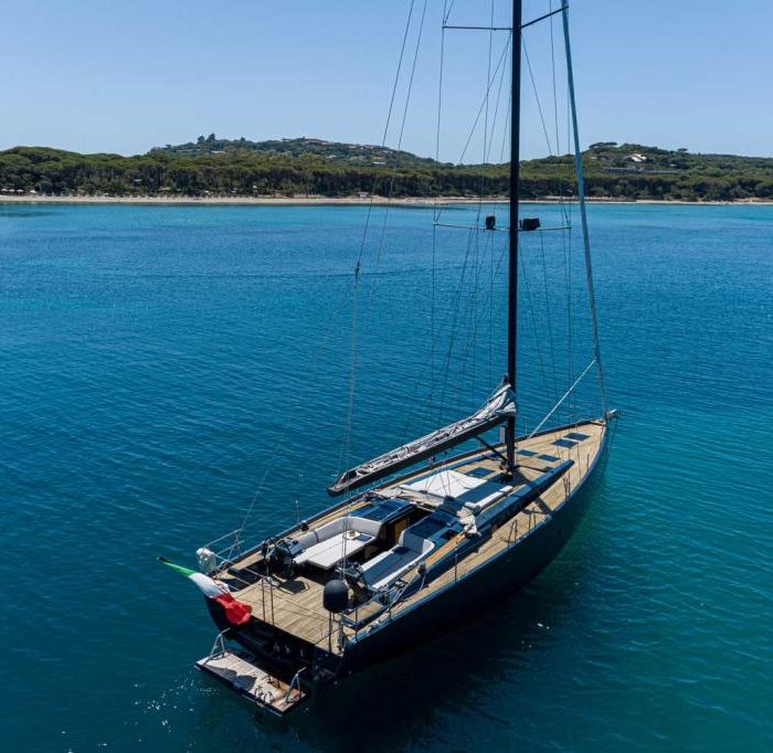 Kind of Blue | Hanse 588 photo 26