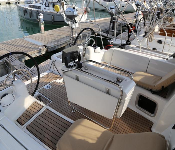 Kandur II | Sun Odyssey 419 photo 5