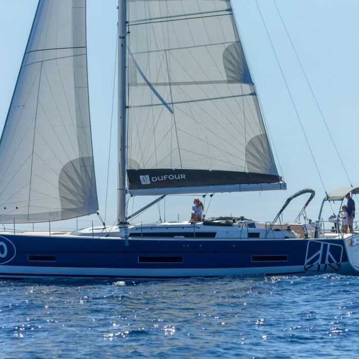 Pura Vida | Dufour 530 photo 1