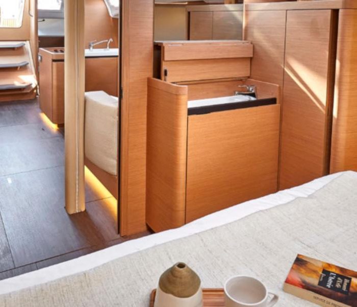 Chimera | Sun Odyssey 410 photo 10 Chimera | Sun Odyssey 410 photo 10