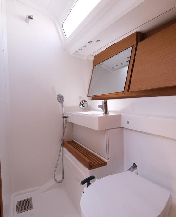 Roma | Sun Odyssey 440 photo 11