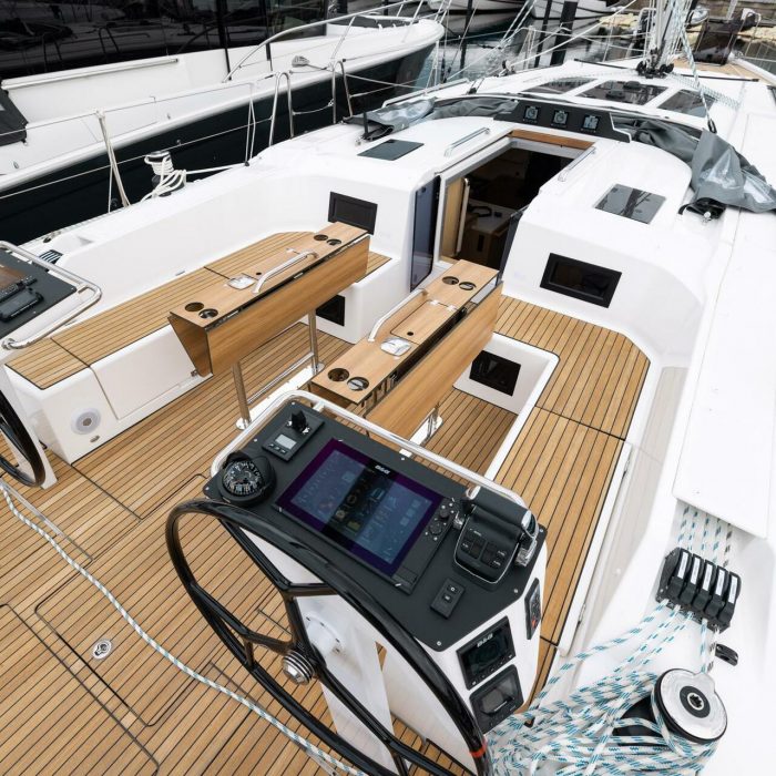 Azzurra | Bavaria C46 photo 6
